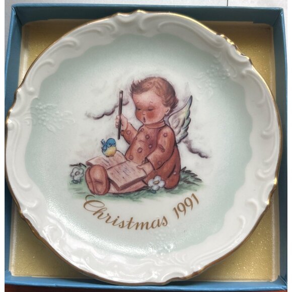 Vintage Schmid Christmas Hummel 1991 Mini Collector Plate Message From Above Box - Picture 2 of 4